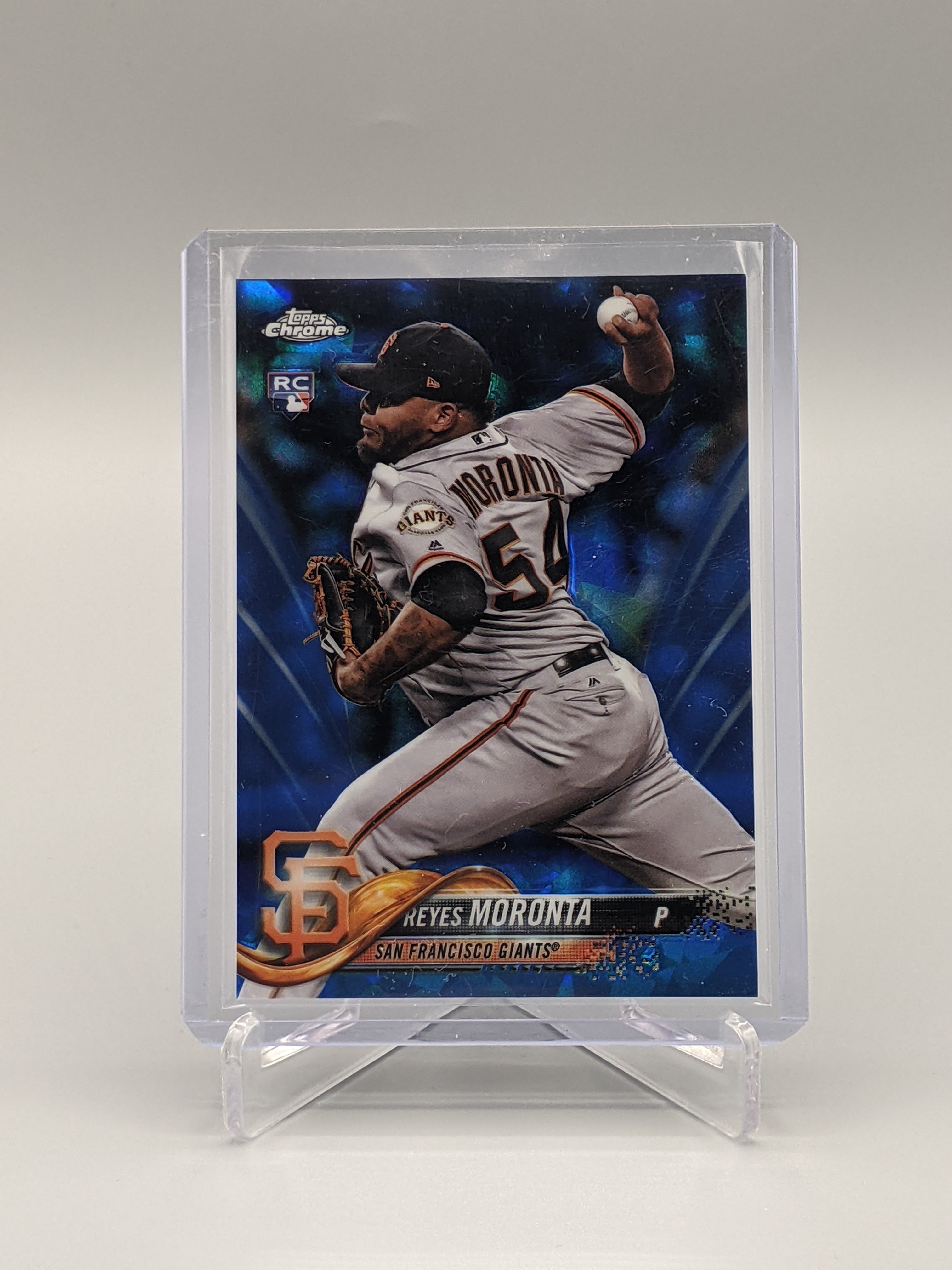 2018 Topps Chrome Sapphire #519 Reyes Moronta RC Giants