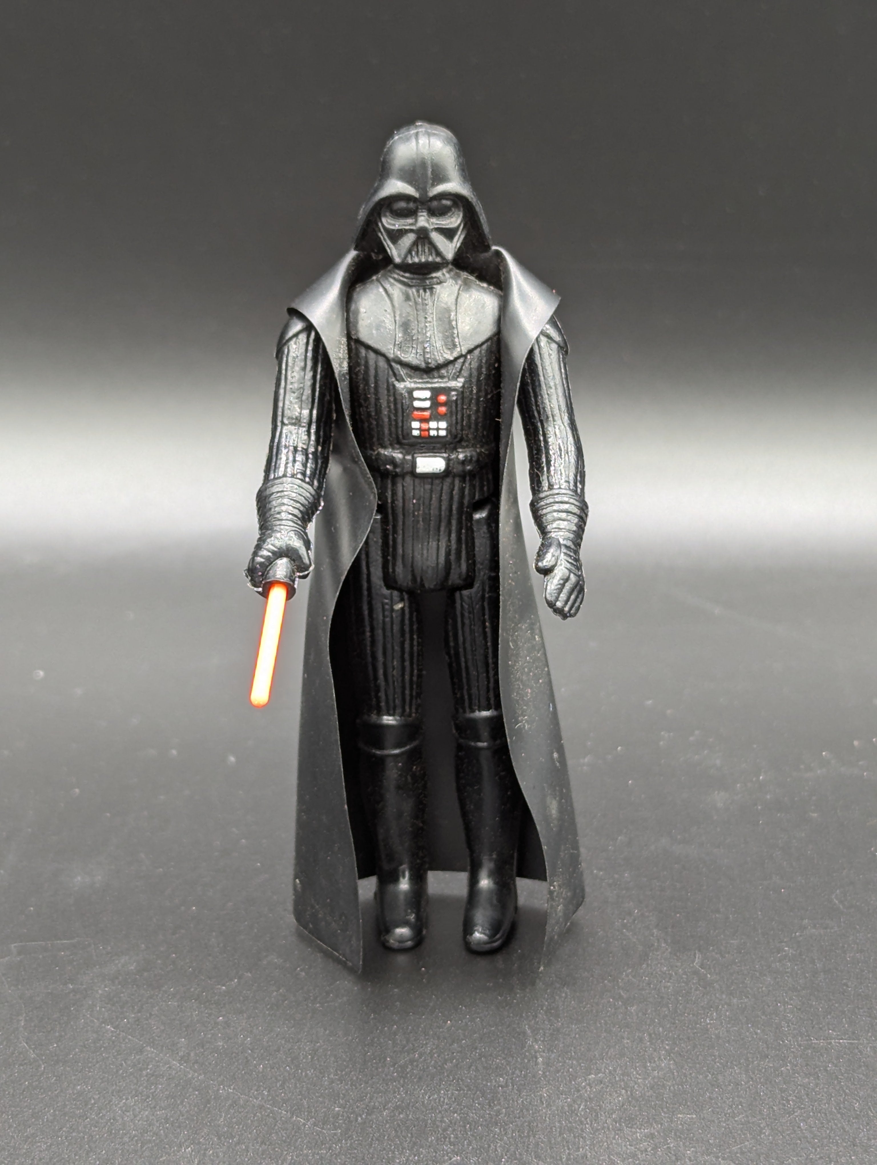 Original Kenner Vintage Star Wars Action Figure 3.75" Tall 1977 Darth Vader