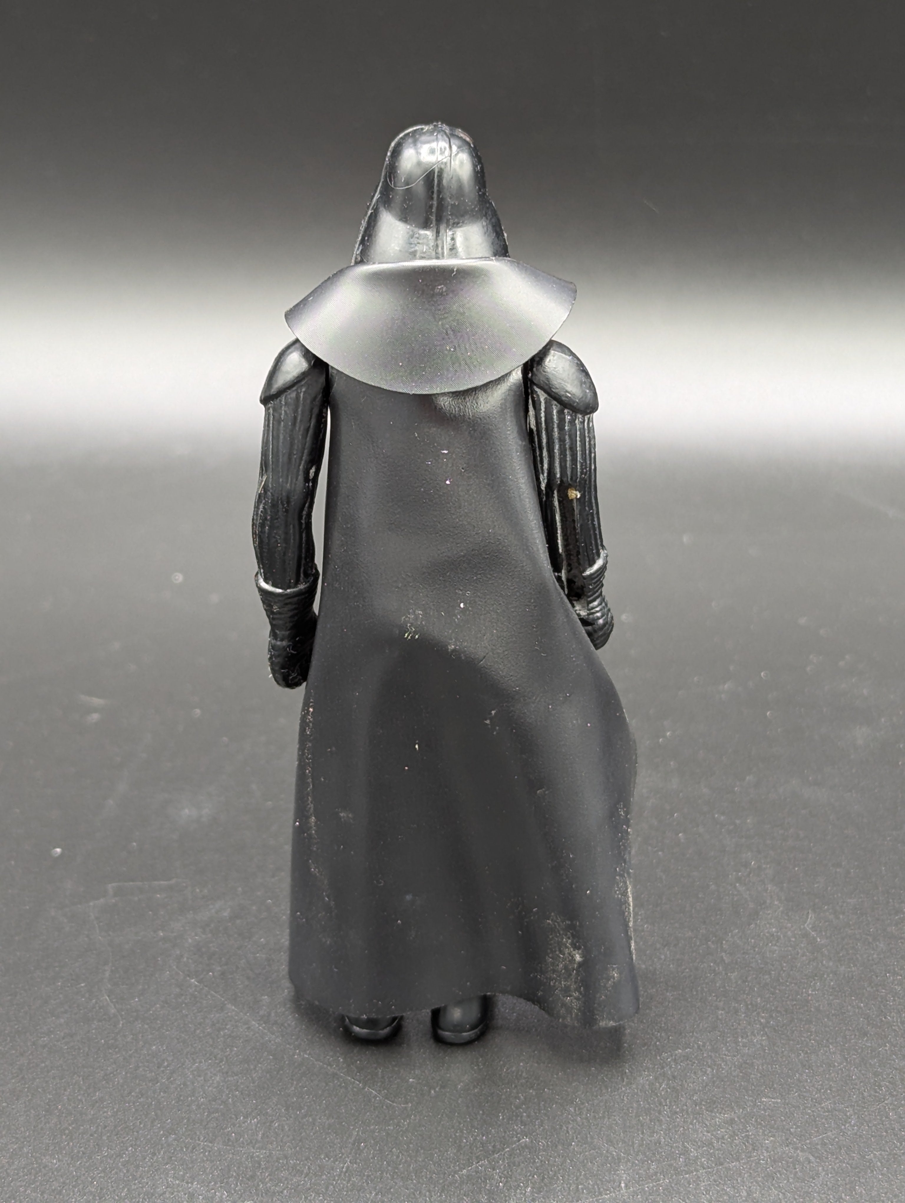 Original Kenner Vintage Star Wars Action Figure 3.75" Tall 1977 Darth Vader (Missing Light Saber)