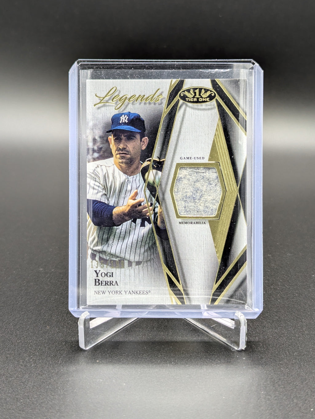 2022 Topps Tier One Legends Relic /199 #T1LR-YB Yogi Berra Yankees