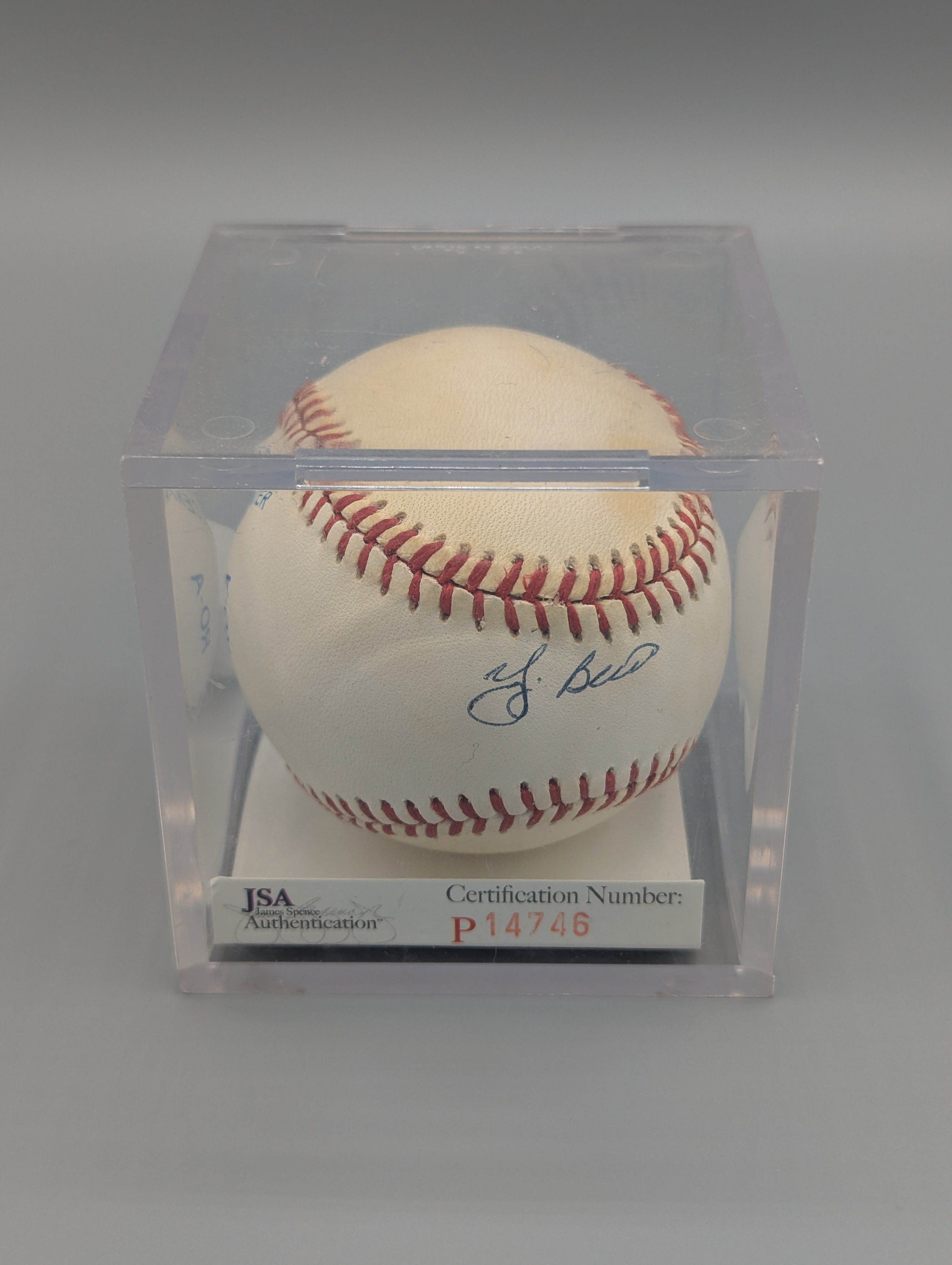 Official Major League Autographed Ball Yogi Berra JSA