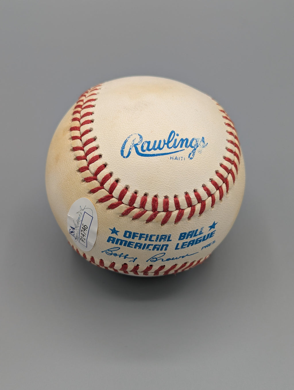 Official Major League Autographed Ball Yogi Berra JSA