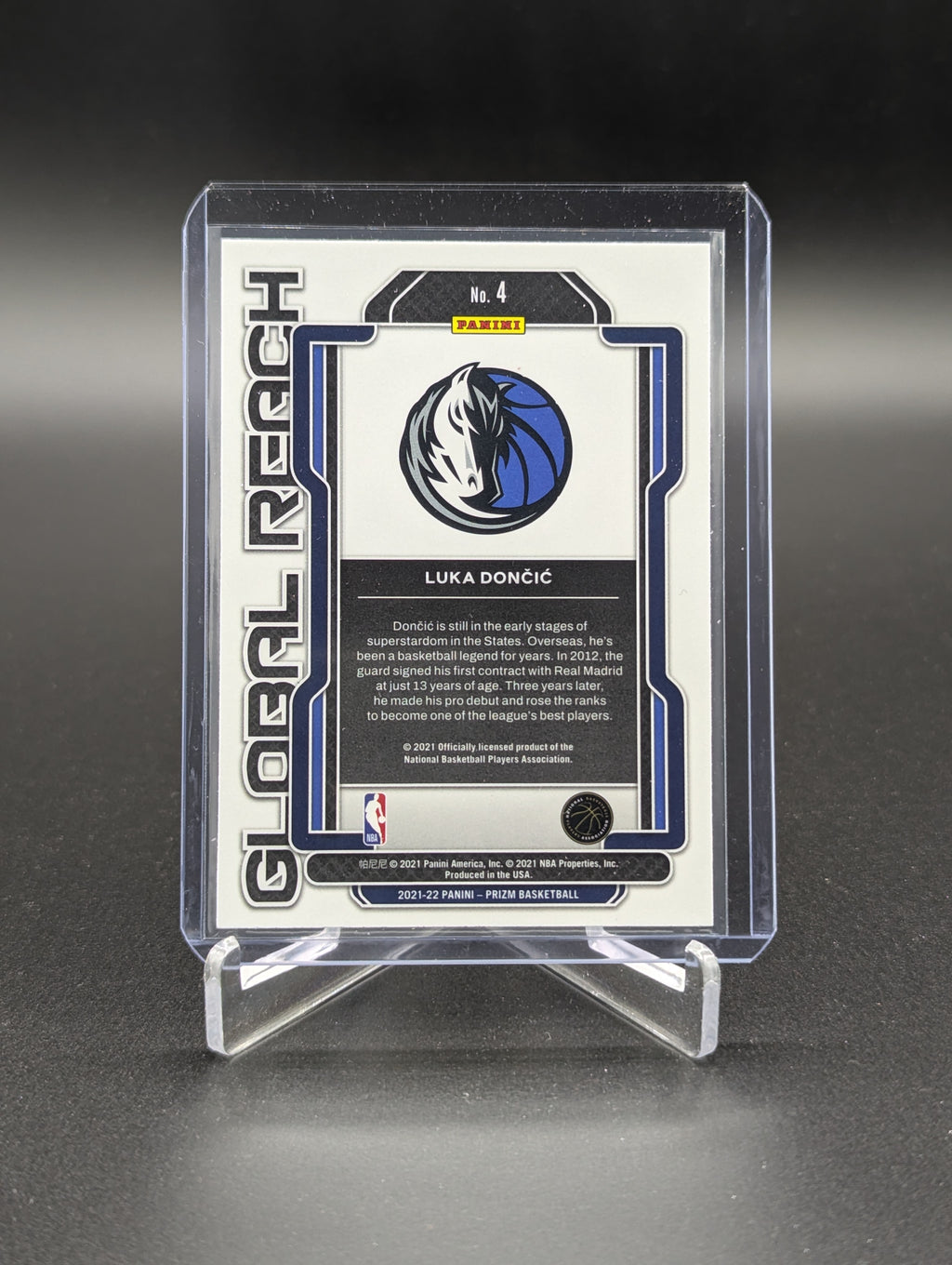 2021-22 Panini Prizm Global Reach #4 Luka Doncic Mavericks