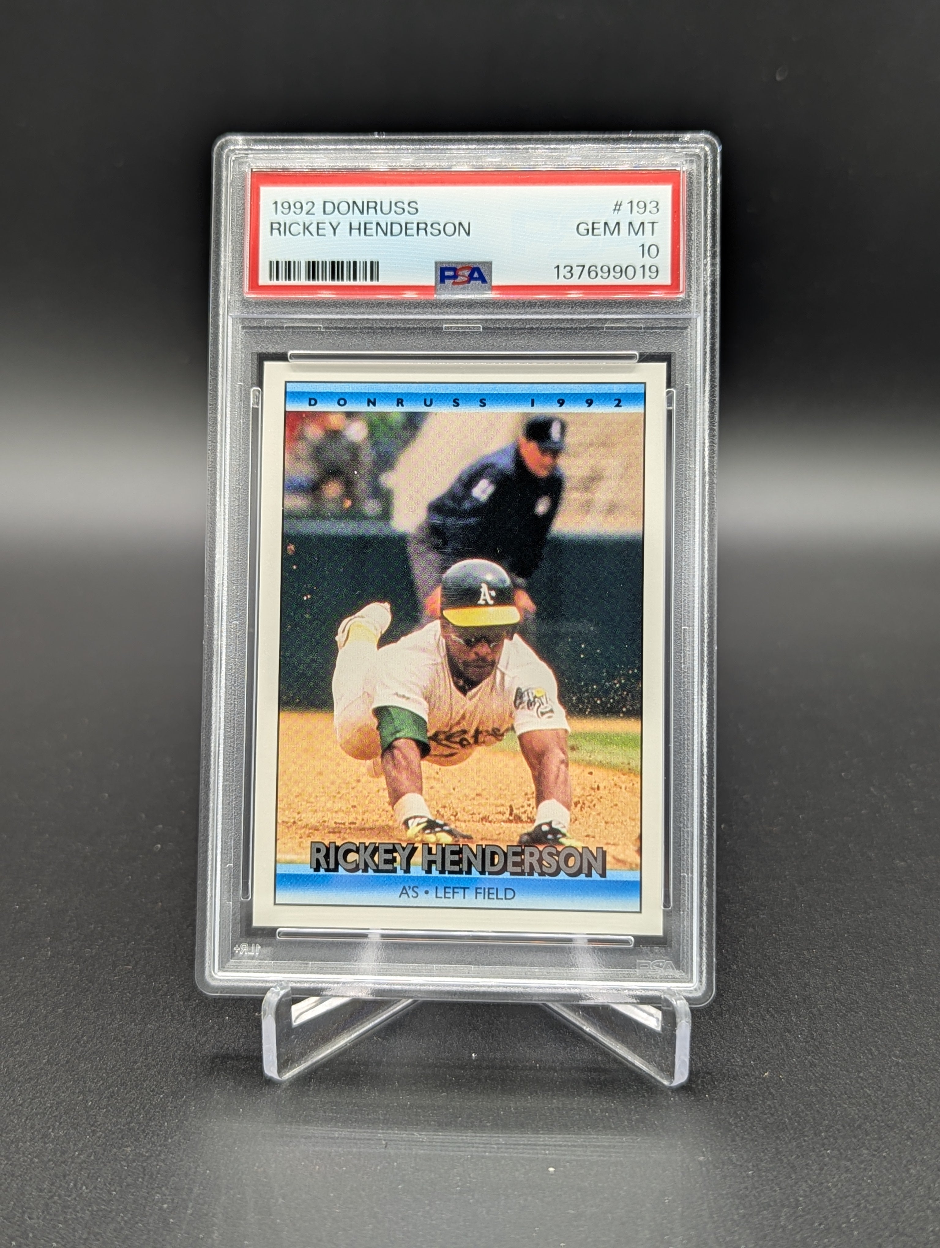 1992 Donruss #193 Rickey Henderson Athletics PSA10