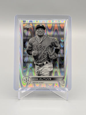 2022 Topps Chrome Sonic Black & White RayWave #6 Jose Altuve Astros