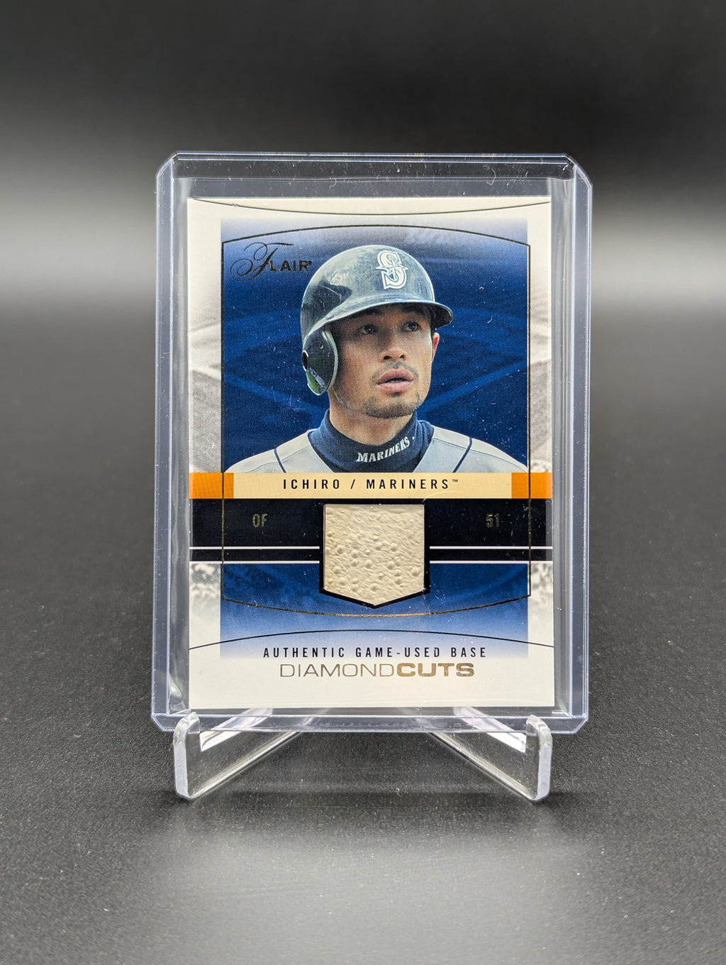 2004 Flair Diamond Cuts #DC-1 Ichiro #/51 Mariners