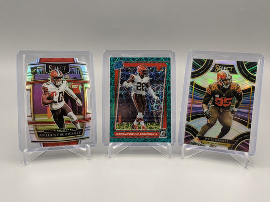 Cleveland Browns (9) Card Lot RC, Auto, Serial #'d