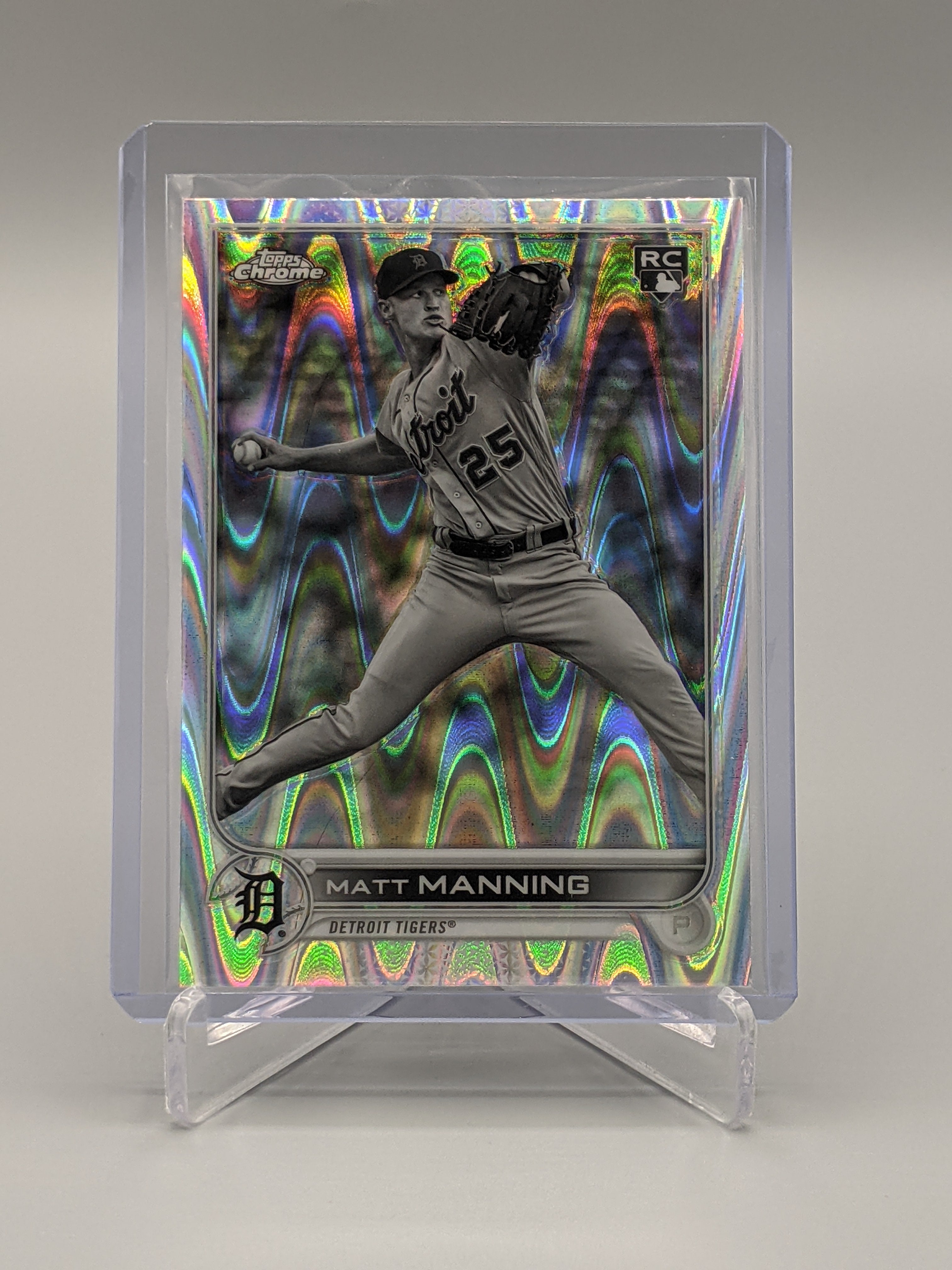 2022 Topps Chrome Sonic Raywave #57 Matt Manning RC Tigers