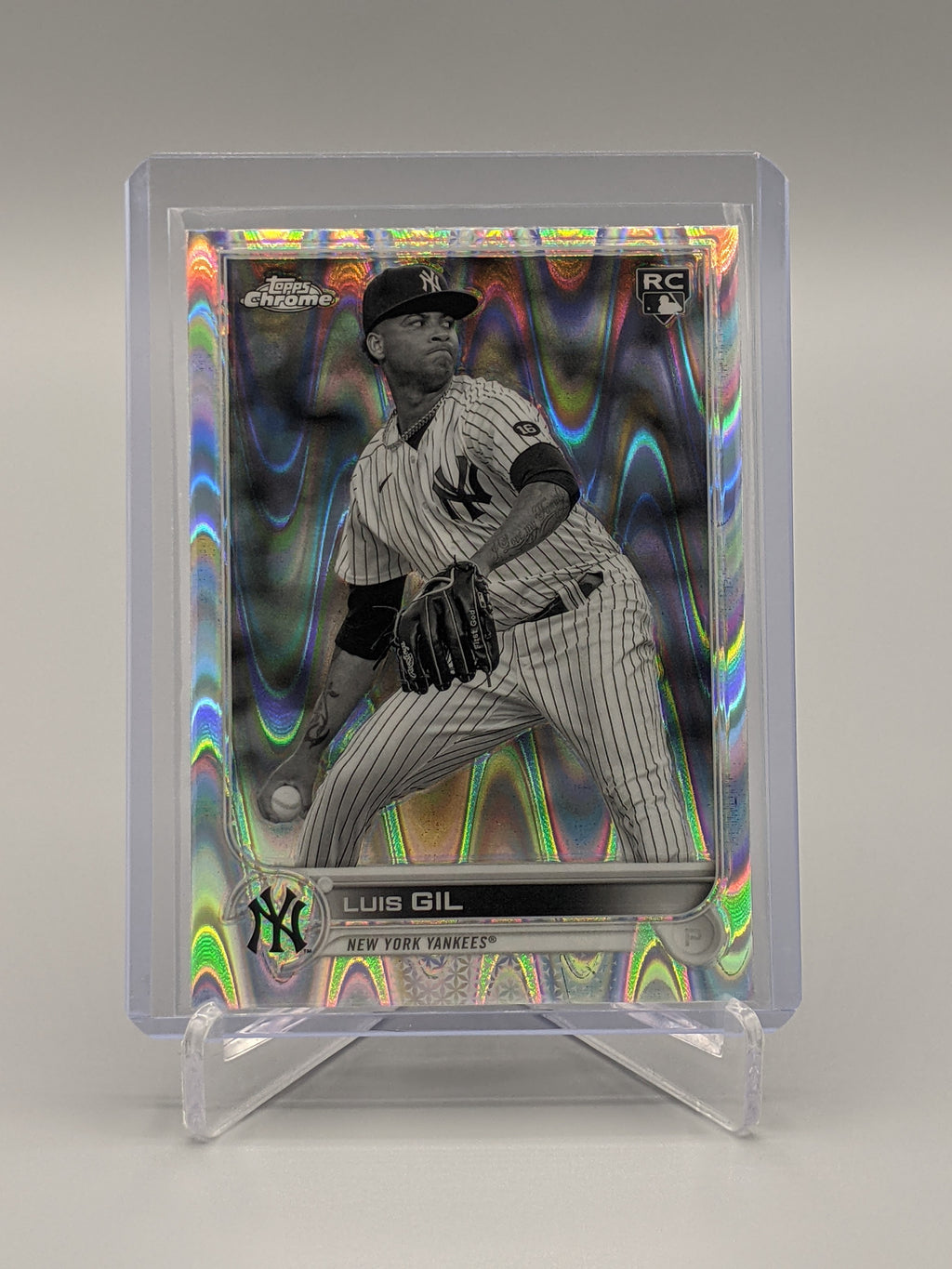 2022 Topps Chrome Sonic Raywave #202 Luis Gil RC Yankees